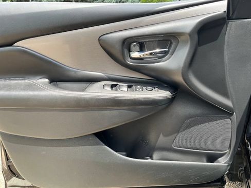 Used 2020 Nissan Murano S w/ Technology Package AWD/4WD image 6