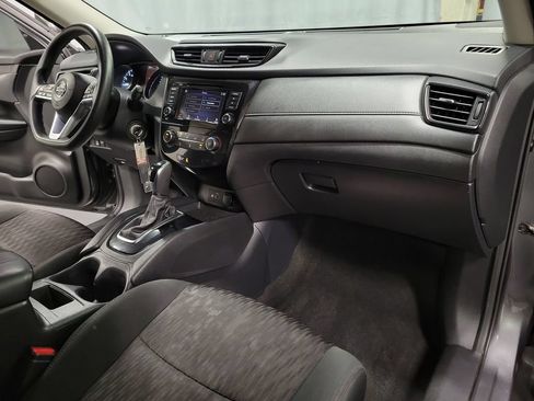 Used 2020 Nissan Rogue S AWD/4WD image 28