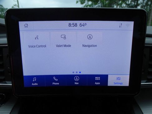 Used 2020 Ford Explorer AWD XLT w/ Equipment Group 202A image 28