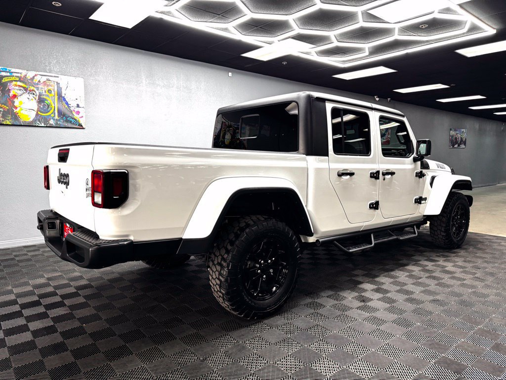 Used 2022 Jeep Gladiator Sport AWD/4WD image 15