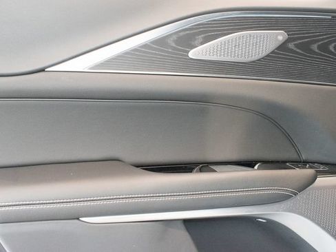 Used 2025 Cadillac Lyriq Sport w/ LPO, Floor Liner Package AWD/4WD image 18