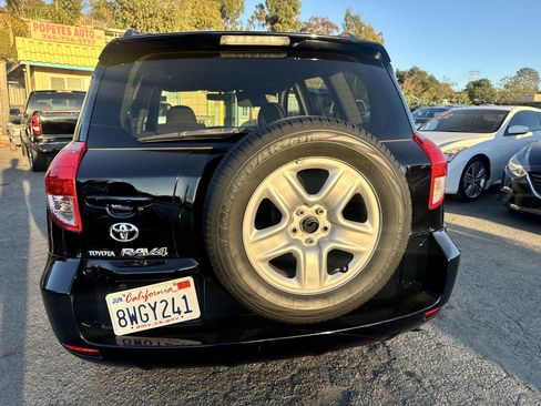 Used 2007 Toyota RAV4 Base 4dr SUV I4 image 3