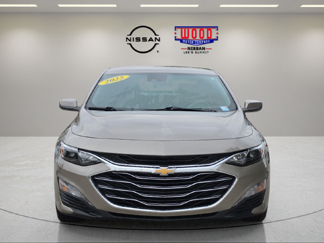 Used 2025 Chevrolet Malibu LT FWD image 6