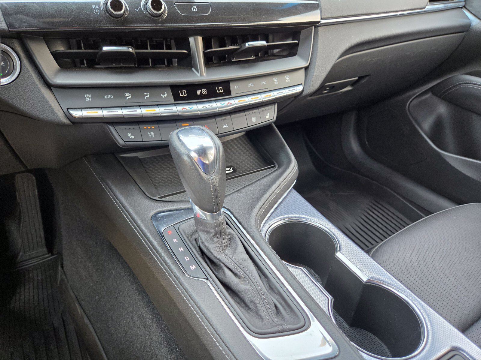 Used 2026 Cadillac CT4 Premium Luxury RWD image 24