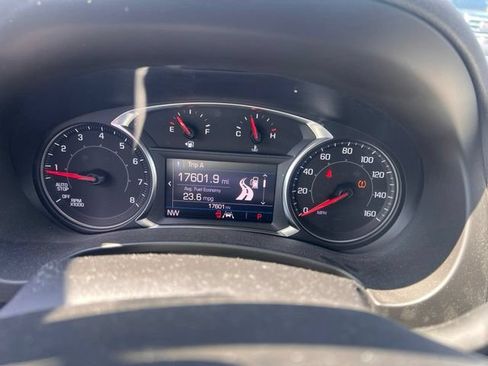 Used 2023 GMC Terrain SLE w/ Driver Convenience Package AWD/4WD image 6