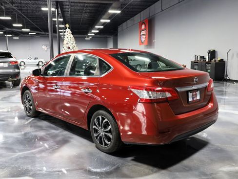 Used 2015 Nissan Sentra SV image 5