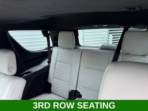 Used 2025 Cadillac Escalade Sport Platinum w/ LPO, ONYX Package AWD/4WD image 13