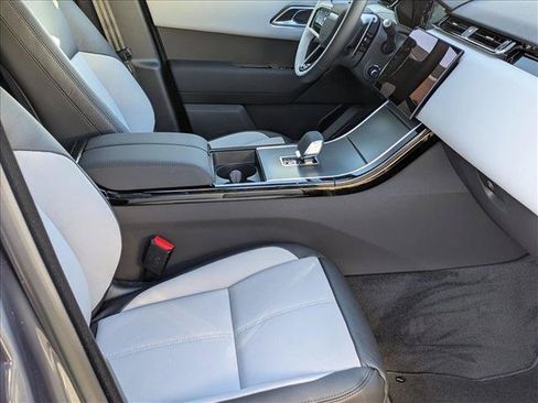 New 2026 Land Rover Range Rover Velar S AWD/4WD image 17