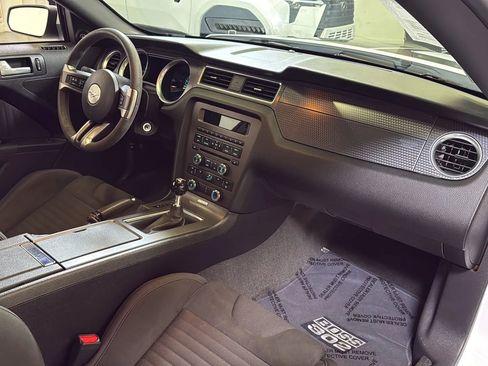 Used 2013 Ford Mustang Boss 302 image 17