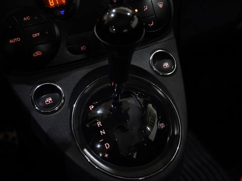 Used 2017 FIAT 500 Pop w/ Sport Appearance Package image 25