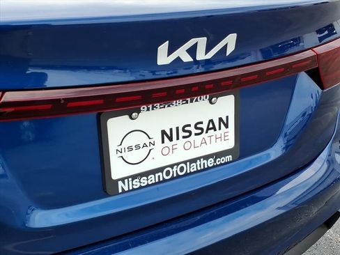 Used 2023 Kia Forte LXS image 29