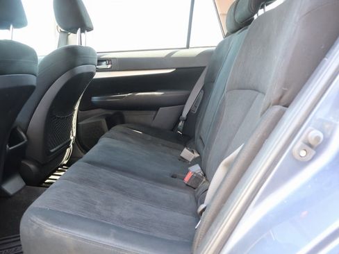 Used 2013 Subaru Outback 2.5i Premium image 18