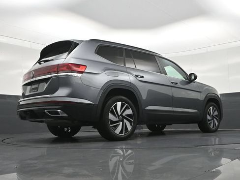 Used 2024 Volkswagen Atlas SE FWD image 27
