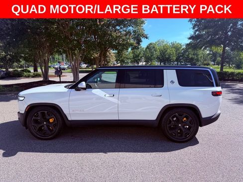 Used 2023 Rivian R1S Adventure AWD/4WD image 4