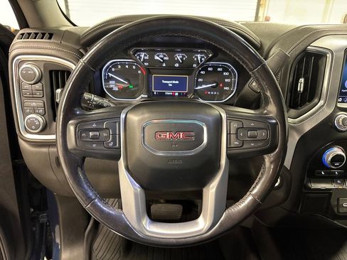 Used 2020 GMC Sierra 1500 SLE w/ SLE Value Package image 30
