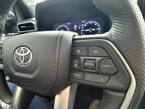 Used 2024 Toyota Tacoma TRD Off-Road w/ TRD Off Road Premium Package image 16