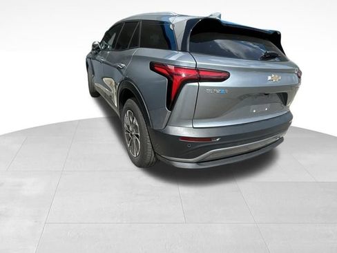 Used 2024 Chevrolet Blazer EV LT AWD/4WD image 7
