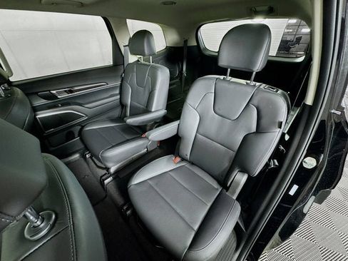 New 2025 Kia Telluride S image 26
