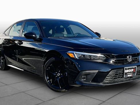 Used 2024 Honda Civic Sport image 3
