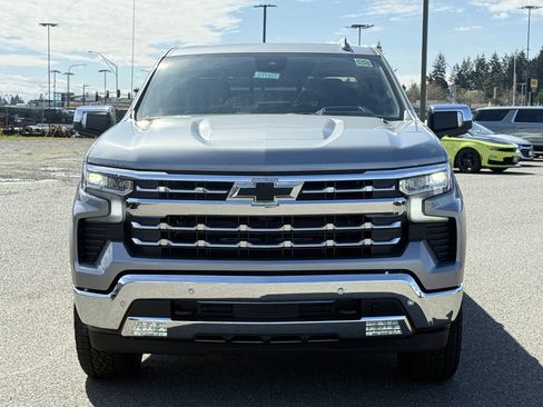 New 2026 Chevrolet Silverado 1500 LTZ w/ LTZ Premium Package AWD/4WD image 8