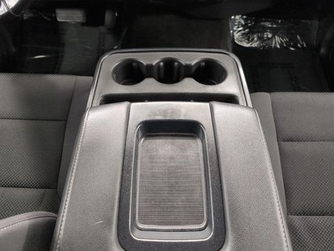 Used 2018 Chevrolet Silverado 1500 LT w/ Trailering Package RWD image 16