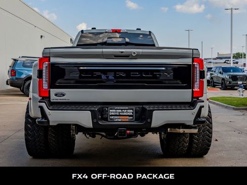 Used 2025 Ford F450 Platinum w/ FX4 Off-Road Package AWD/4WD image 7