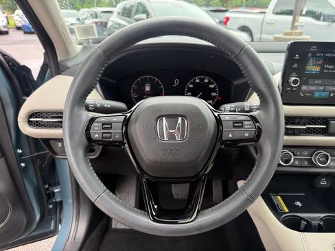 Used 2024 Honda HR-V EX-L image 14