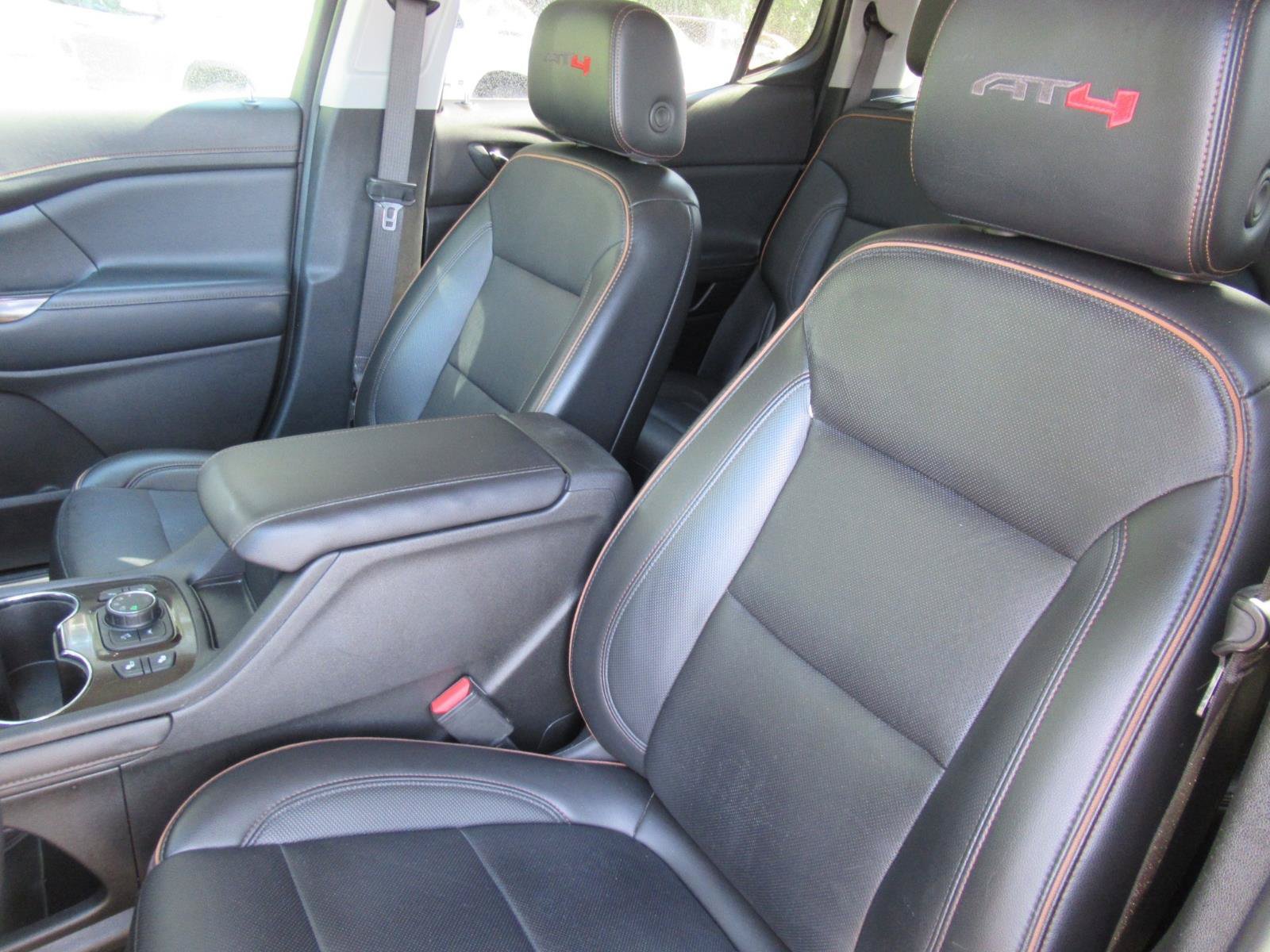 Used 2021 GMC Acadia AT4 w/ Trailering Package AWD/4WD image 18