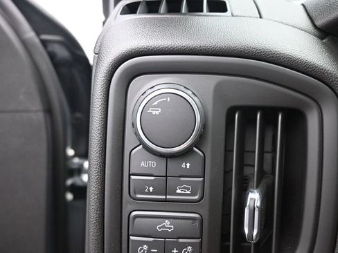 Used 2026 Chevrolet Silverado 1500 Custom w/ LPO, Dark Essentials Package AWD/4WD image 35