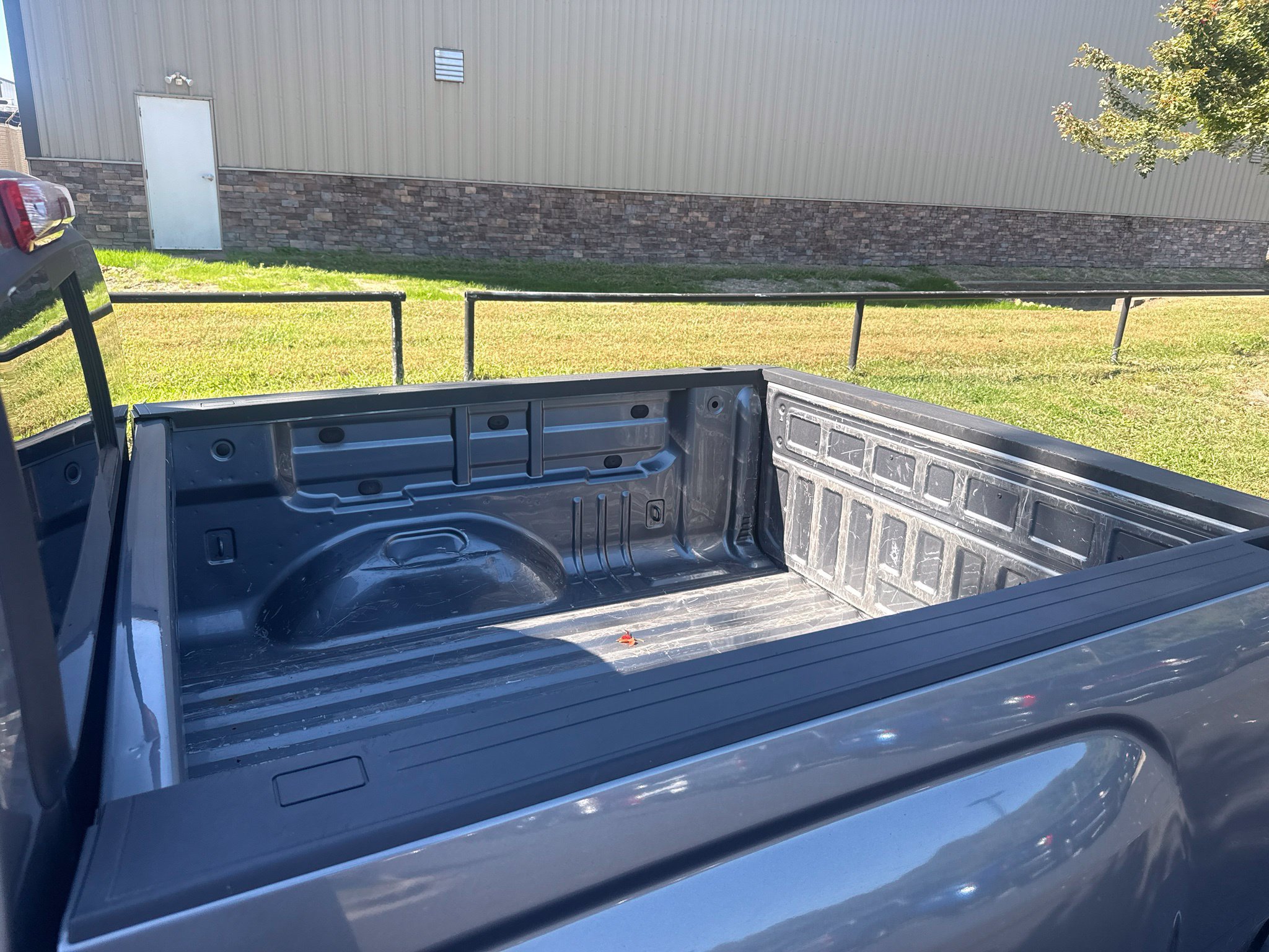 Used 2022 GMC Canyon AT4 AWD/4WD image 15