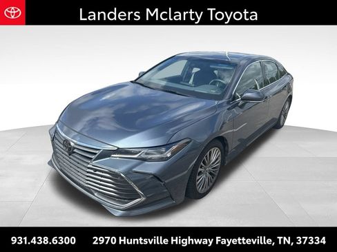 Used 2020 Toyota Avalon Limited w/ Advanced Safety Package FWD image 1