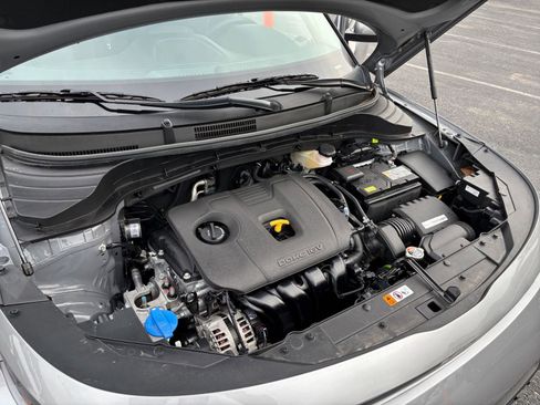 Used 2025 Kia Soul LX w/ LX Technology Package image 26