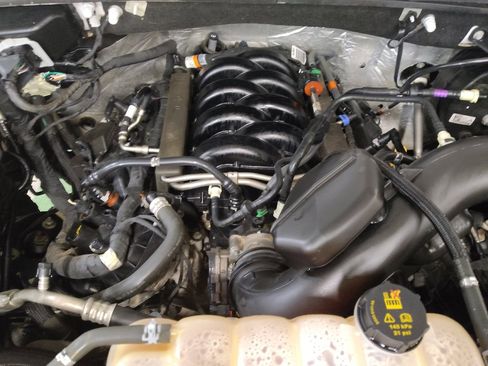 Used 2018 Ford F150 XL w/ Equipment Group 101A Mid AWD/4WD image 30