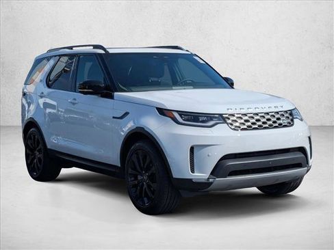 New 2026 Land Rover Discovery S AWD/4WD image 7