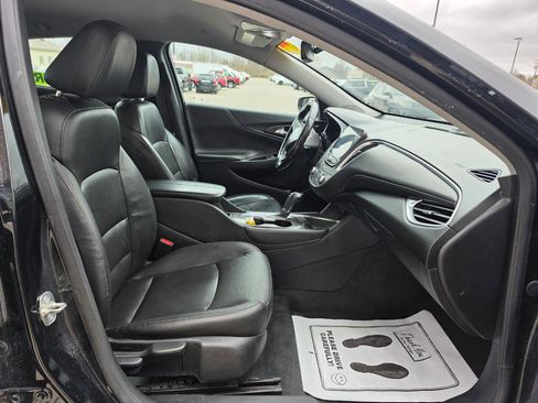 Used 2020 Chevrolet Malibu LT w/ Leather Package image 17