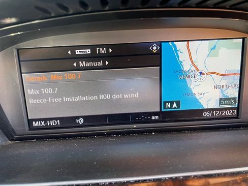 Used 2008 BMW 335i Convertible image 12