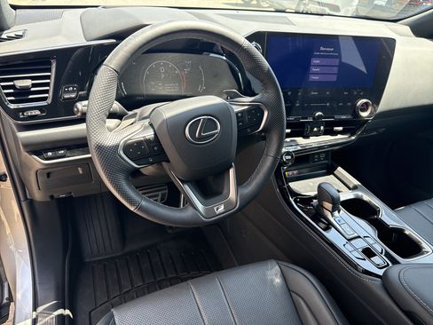 Used 2025 Lexus NX 350 F Sport AWD/4WD image 16