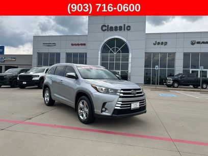 Used 2018 Toyota Highlander Limited