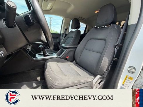 Used 2017 Chevrolet Colorado LT w/ LT Convenience Package AWD/4WD image 23