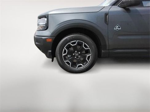 New 2025 Ford Bronco Sport Outer Banks image 14