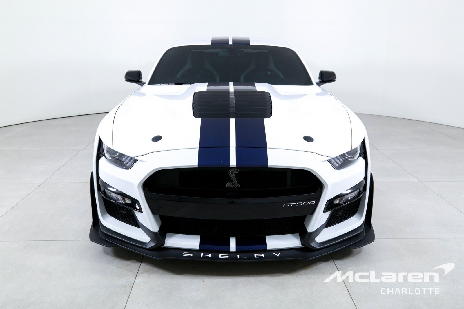 Used 2021 Ford Mustang Shelby GT500 w/ Technology Package RWD image 4