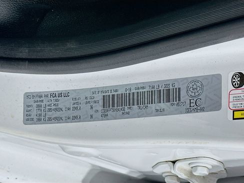 Used 2019 RAM 1500 Limited AWD/4WD image 32