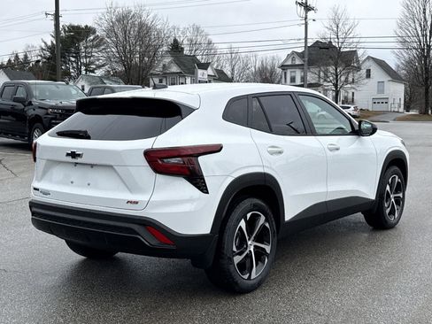 New 2026 Chevrolet Trax RS image 6