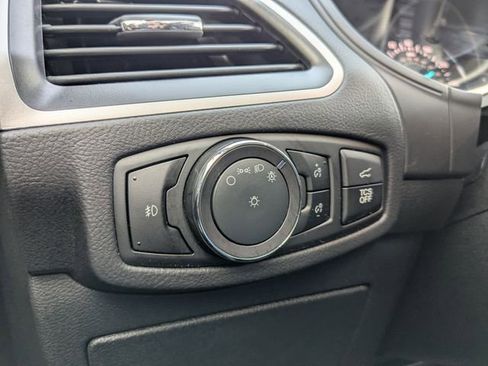 Used 2024 Ford Edge SEL w/ Convenience Package image 26