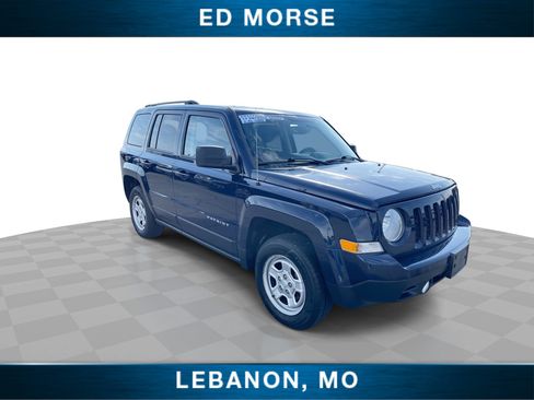 Used 2017 Jeep Patriot Sport w/ Power Value Group AWD/4WD image 2