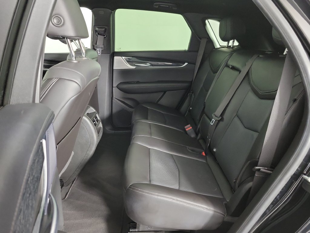 Used 2023 Cadillac XT5 Premium Luxury FWD image 12