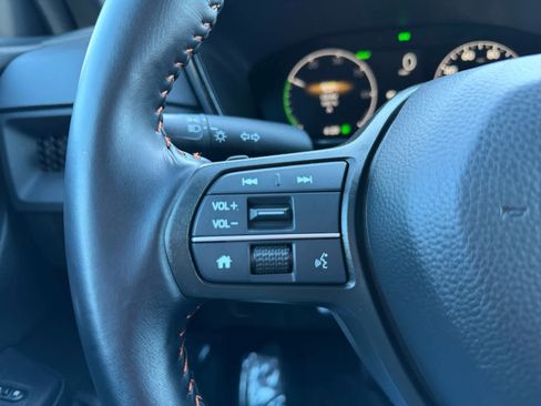 Used 2025 Honda CR-V Sport-L image 15