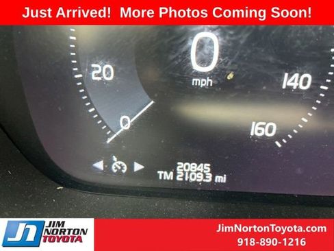 Used 2021 Volvo S60 T5 Momentum w/ Premium Package AWD/4WD image 10