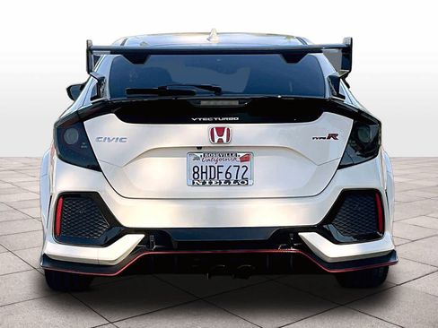 Used 2019 Honda Civic Type R image 7