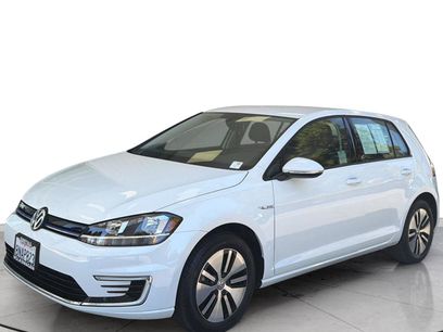 Used 2019 Volkswagen e-Golf SE w/ Driver Assistance Package